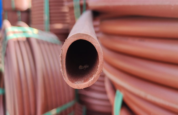 杂多电力行业使用的RPE阻燃穿线管有哪些标准？